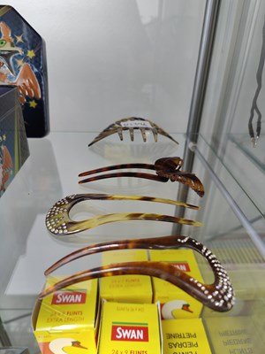 Lot 99 - 4 Vintage Tortoise Shell Hair Combs
