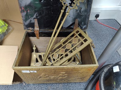 Lot 59 - Qty of Brass Items & Brass Box