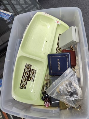 Lot 38 - Tub containing costume jewellery