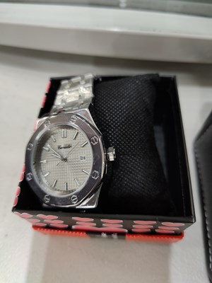 Lot 148 - Comidur silver watch