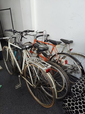 Lot 192 - Qty of project bikes from various brands