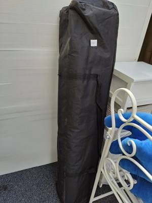 Lot 111 - Gazebo in black carry case