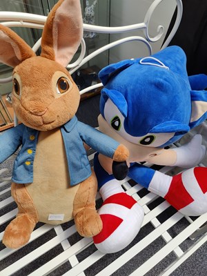 Lot 108 - Sonic and Peter rabbit soft toys