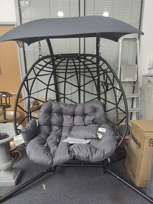 Lot 199 - Double egg chair on swing frame