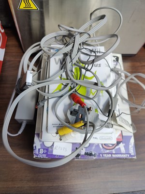 Lot 12 - Nintendo Wii console with accessories