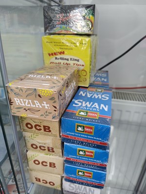 Lot 92 - Large qty of asstd smoking supplies including rizla, swan and OCB