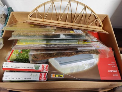 Lot 19 - Box containing diorama and landscaping for trains etc