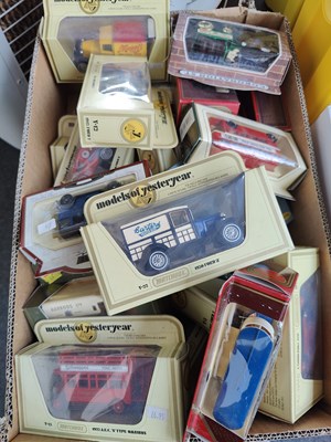 Lot 1 - Box of collectable vehicles