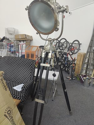 Lot 251 - Huge tripod spot light in retro style