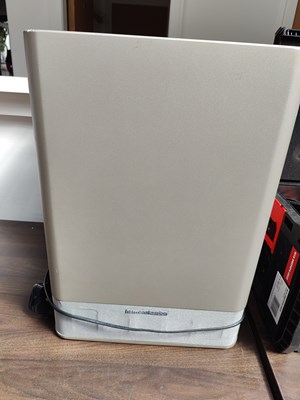 Lot 16 - Harman / Kardon subwhoofer speaker