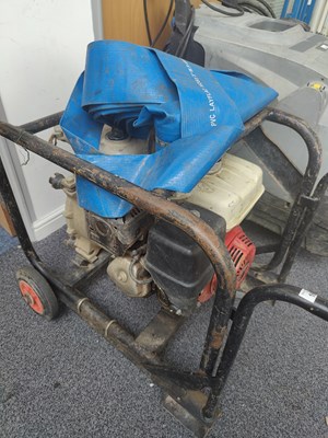Lot 165 - Honda koshin kth-80s trash pump over £1600 tested working
