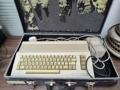 Lot 41 - Commodore 64 personal computer untested
