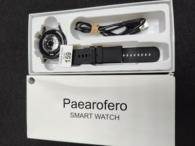 Lot 159 - paearofero smart watch in box