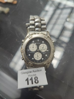 Lot 118 - Accurist watch