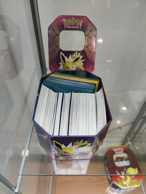 Lot 121 - Large qty Pokémon cards in tin