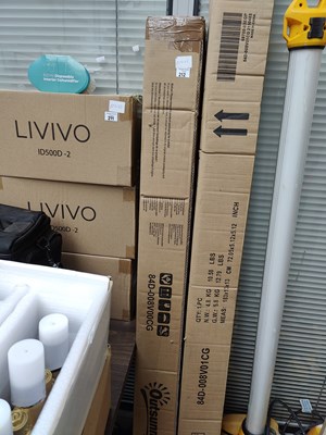 Lot 212 - Parasol in box
