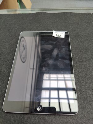 Lot 182 - Apple iPad reset and refurbished