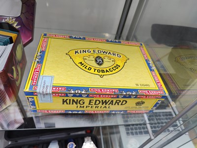 Lot 122 - King Edward mild tobaccos imperial cigars