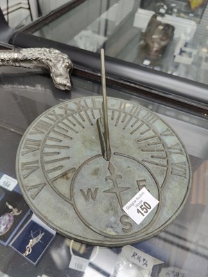 Lot 150 - Sundial in cast metal