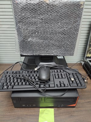 Lot 197 - Fujitsu computer with 8gb ram and 120gb SSD including monitor keyboard and mouse fully reset with windows
