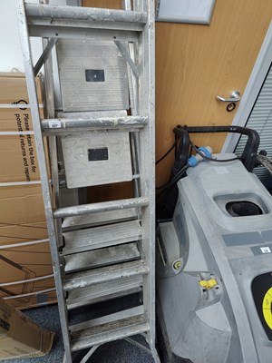Lot 227 - 3x work ladders