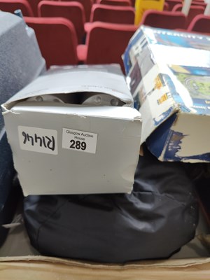 Lot 289 - Carcover and convertible cleaning wipes
