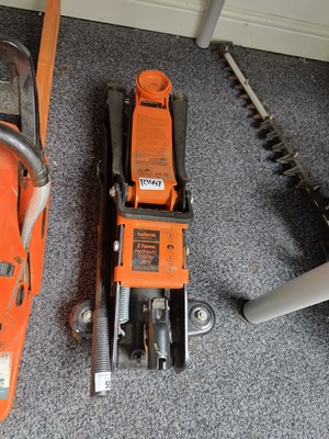 Lot 50 - 2 Tonne Hydraulic Trolley Jack