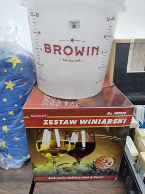 Lot 35 - Browin Wine Making Kit
