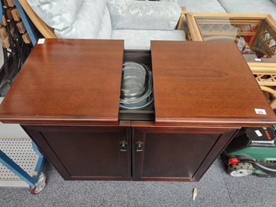 Lot 276 - Food warmer with sliding lids in style of sideboard untested