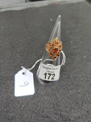 Lot 172 - 9ct gold vintage garnet cluster ring 6.04g