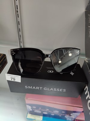 Lot 79 - Pair of smart glasses in box
