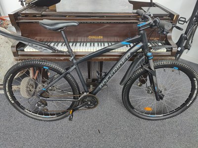 Lot 204 - Rockrider St520 mountain bike