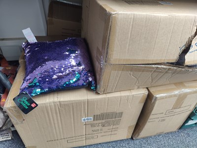 Lot 53 - Large Qty of colour changing sequin cushions