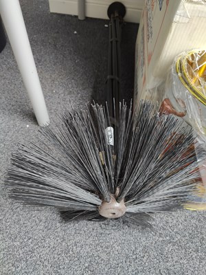 Lot 48 - Chimney brush
