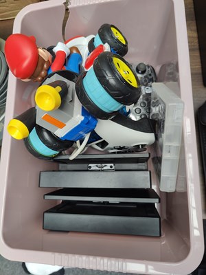 Lot 35 - Qty of Gaming Accessories