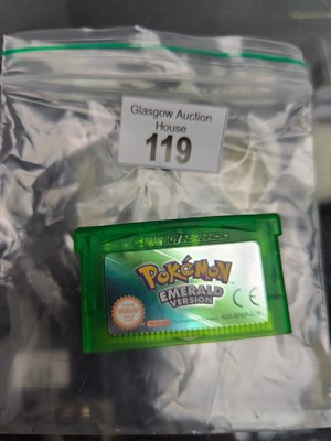 Lot 119 - Pokemon emerald version