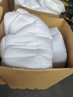 Lot 212 - Large Box of Assorted Bedding