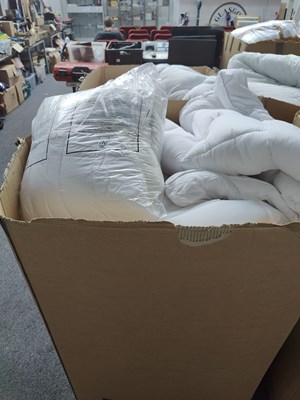 Lot 247 - Large Box of Assorted Bedding