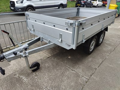 Lot 102 - Zaslaw twin axle braked trailer 2000kg in new condition - over £2500 new 8' *