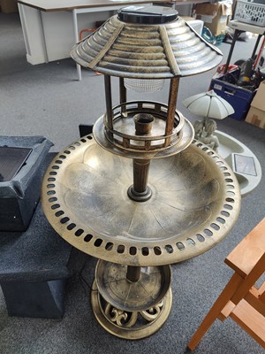 Lot 256 - Solar panel bird feeder fountain golden finish