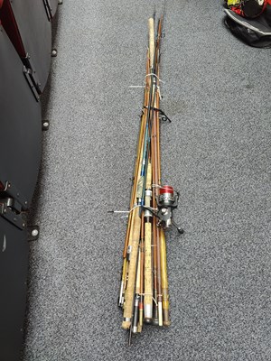 Lot 124 - Qty of Fishing rods