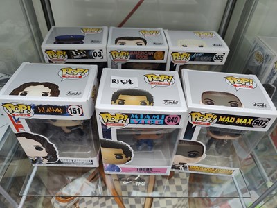 Lot 104 - 6 asstd pop figures
