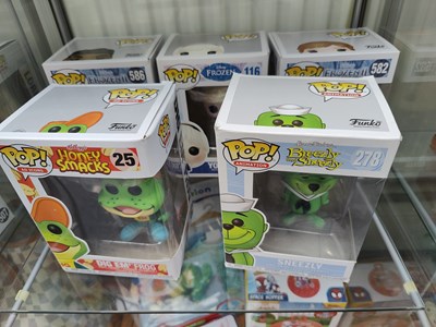 Lot 98 - 5 asstd pop figures