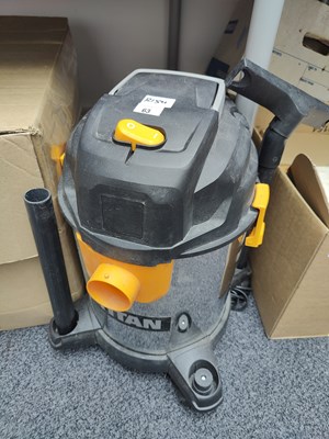 Lot 63 - Titan small vac untested