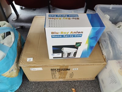 Lot 227 - Box of nano spray guns