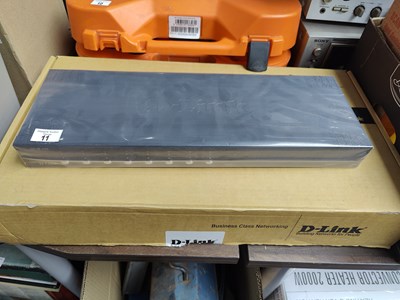 Lot 11 - D-link PS2/KVM switch