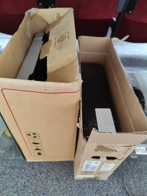 Lot 255 - Computer Unit (incomplete) & Screen