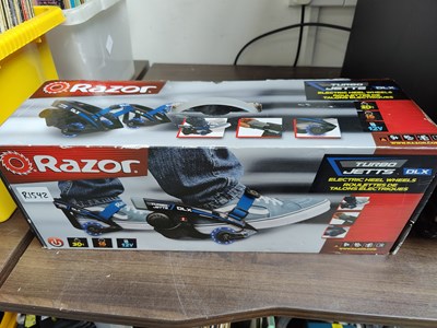 Lot 10 - Razor Electric Heel Wheels