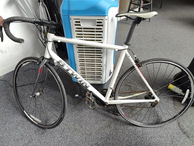 Lot 209 - B- twin triban 300 racing bike