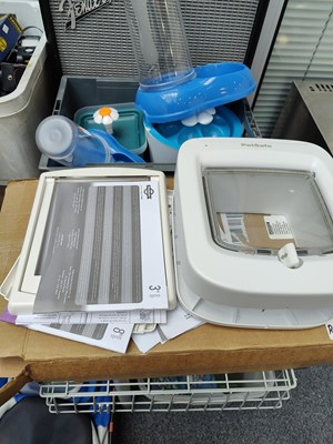 Lot 150 - Qty of Pet Fountains , Water Bowls & Pet Doors